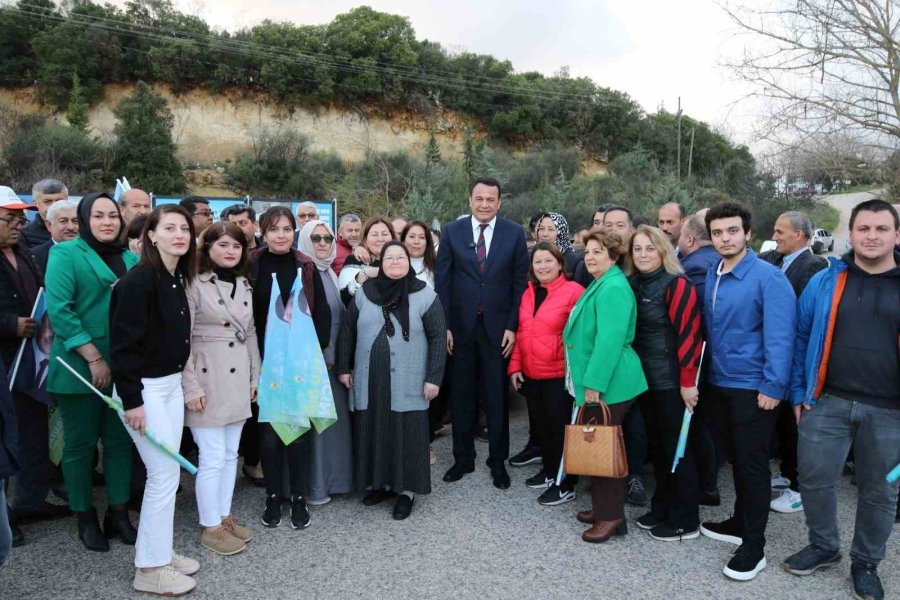 Ak Parti Kaş Belediye Başkan Adayı Mutlu Ulutaş Törenle Karşılandı