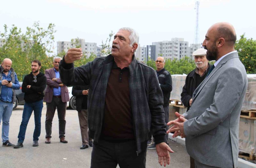 Mersin’de Alevi Dernekleri Chp’li Başarır’ı Protesto Etti