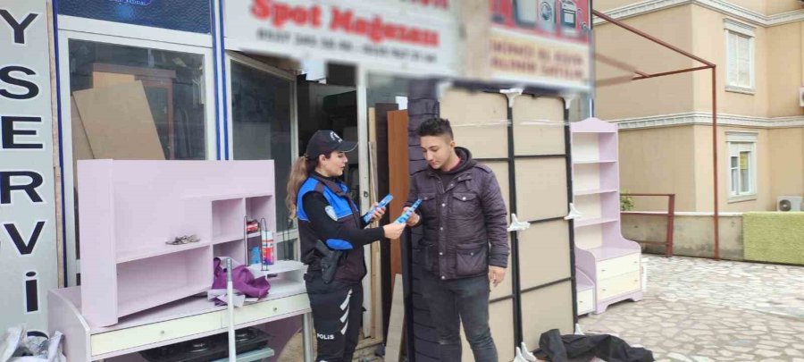 Alanya’da İkinci El Eşya Satıcılarına ‘suç Eşyasını Satın Alma’ Bilgilendirmesi