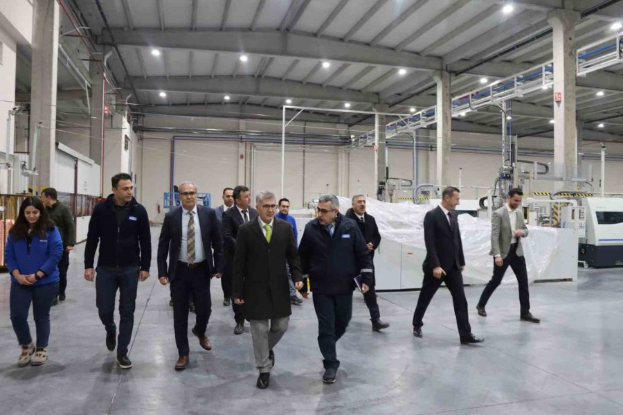 Vali Çelik: "bor Osb’ye Çok Ciddi Yatırım Talebi Var"