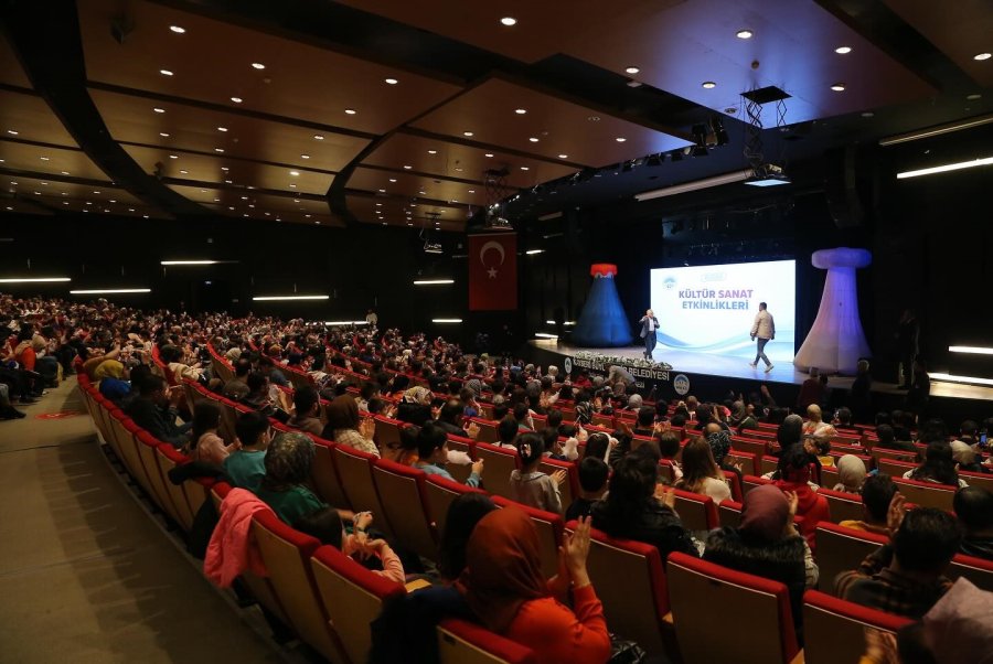 Büyükşehir’den "çocuklara Özel" Tiyatro