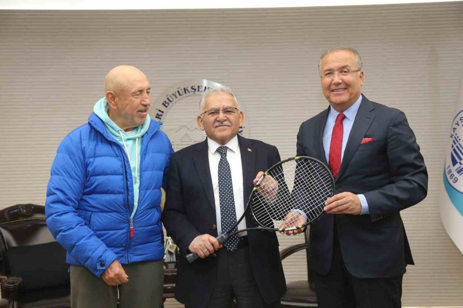 Başkan Büyükkılıç, Türkiye Tenis Federasyonu Başkanı Durmuş İle Spor Şehri Kayseri’ye Yakışacak Projeleri İstişare Etti