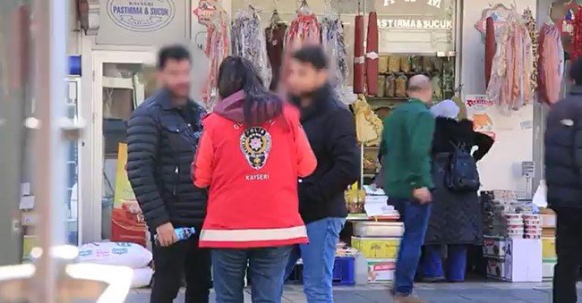 Kayseri’de 46 Bölgede 386 Polis İle Asayiş Uygulaması: 4 Bin 593 Şahıs Sorgulandı