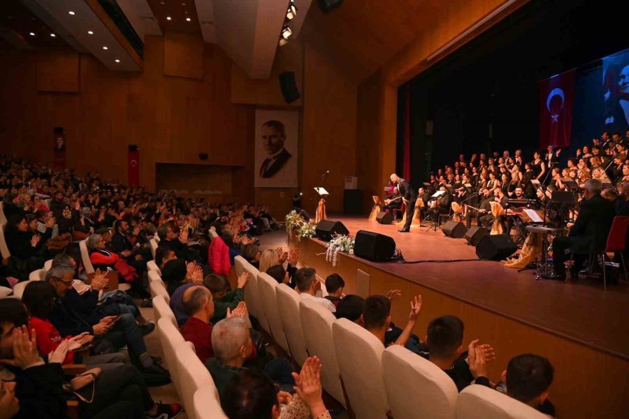 Manavgat Belediyesi Thm Korosundan Arabesk Konseri