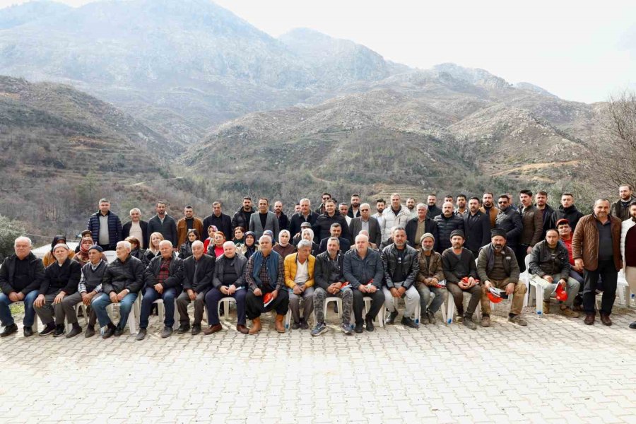 Başkan Yücel’e, Batıdaki Kırsal Mahallelerden Tam Destek