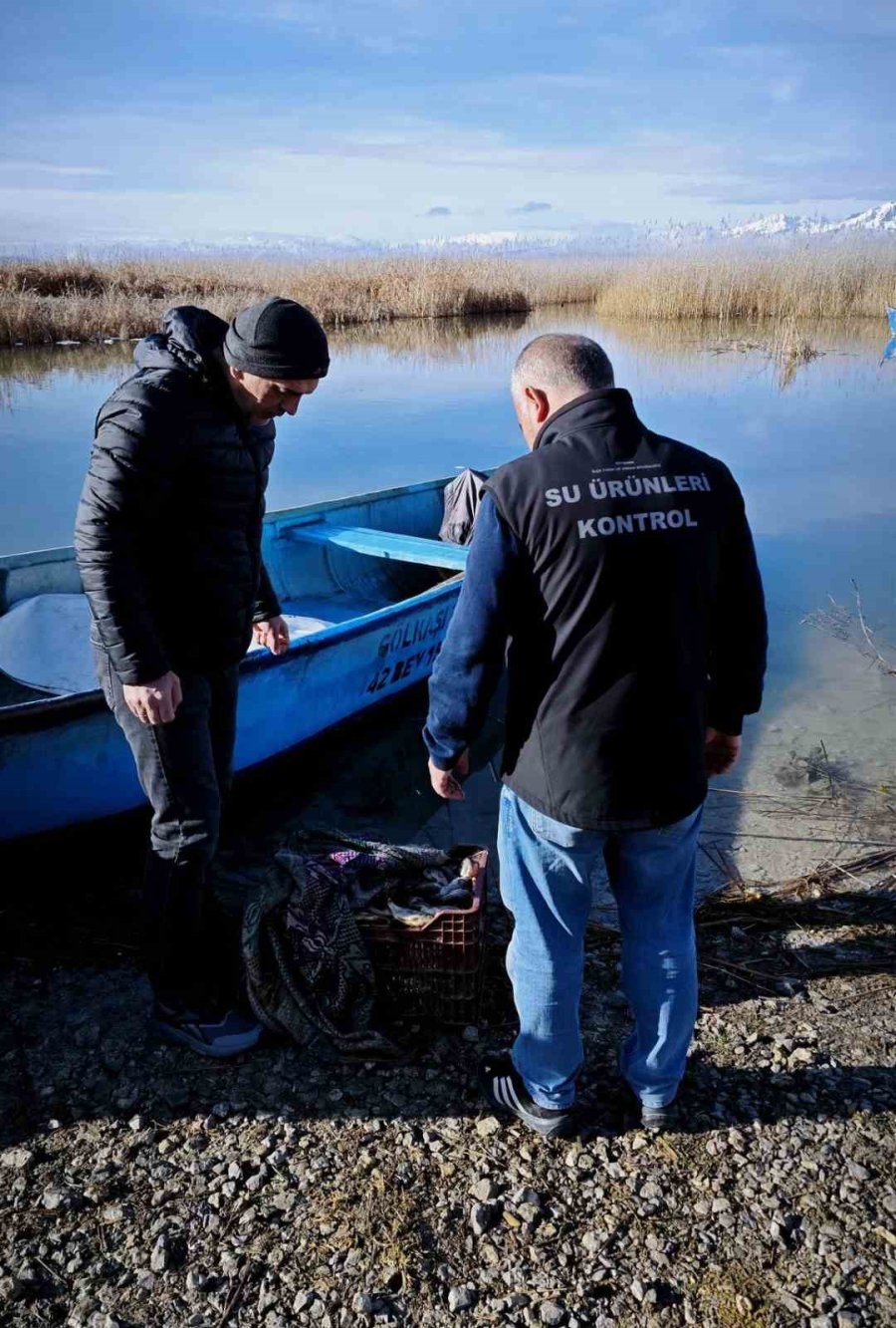 Beyşehir Gölü’nde Avcılık Faaliyetleri Hem Karadan Hem Havadan Denetleniyor