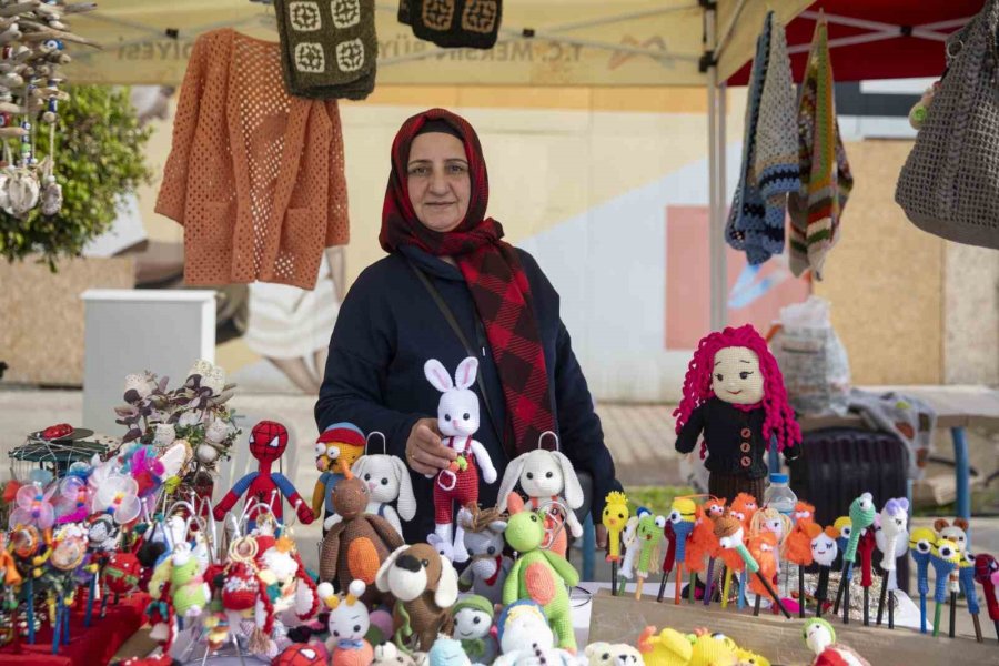 Üretici Kadın Stantları, Bu Kez ’sevgililer Günü’ne Özel Kuruldu