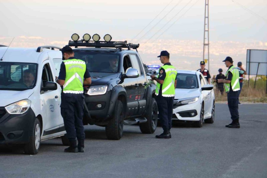 Jandarma Mersin’de Suç Ve Suçluya Geçit Vermedi