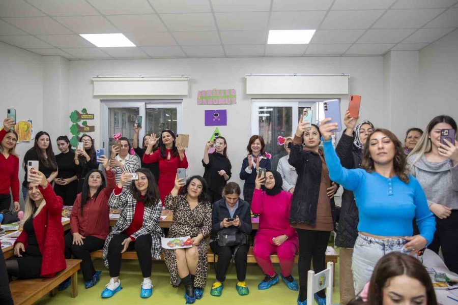 Halkkent Çocuk Gelişim Merkezinde Eğitim Gören Çocuklar, ’dünya Sevgi Günü’nü Aileleriyle Kutladı