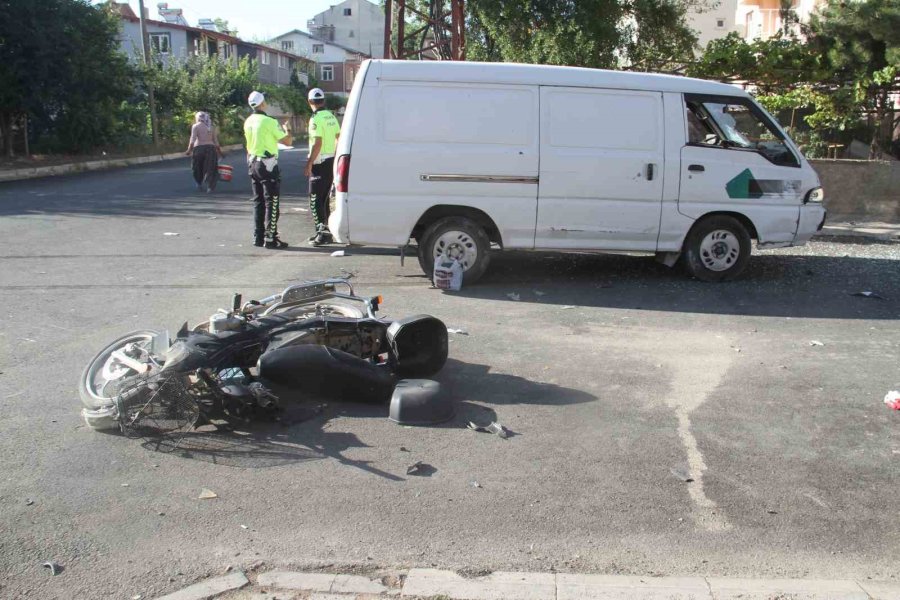 Motosiklet Sürücüsünün Ölümüne Neden Olan Ehliyetsiz Sürücüye 1 Yıl 11 Ay Ceza