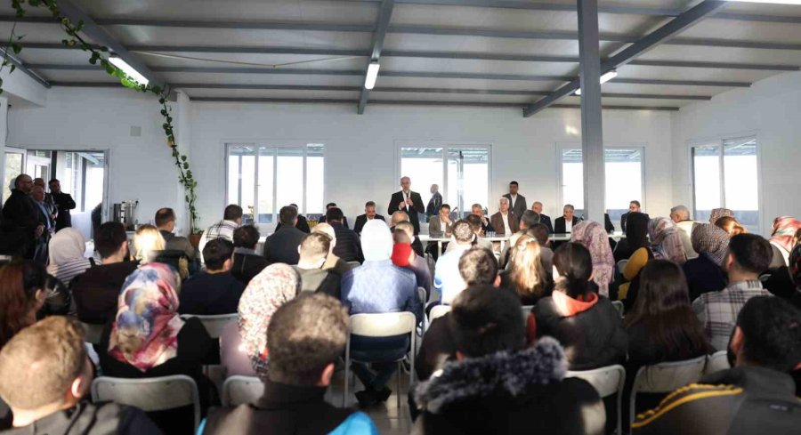 Gültak, Tekstil Çalışanlarıyla Buluştu