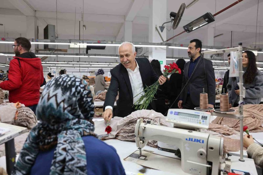 Gültak, Tekstil Çalışanlarıyla Buluştu