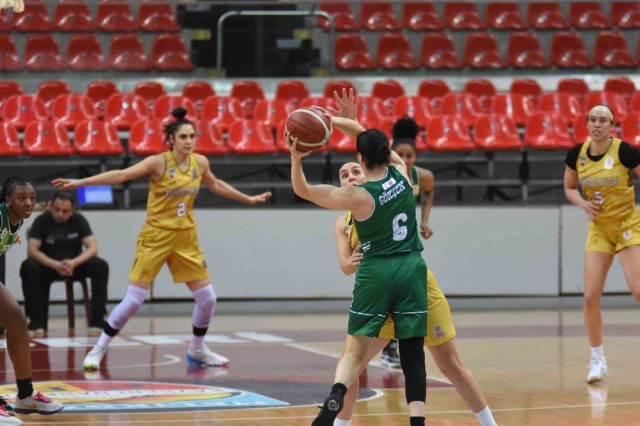 Tkbl: Melikgazi Kayseri Basketbol: 87 - Ogm Ormanspor: 102