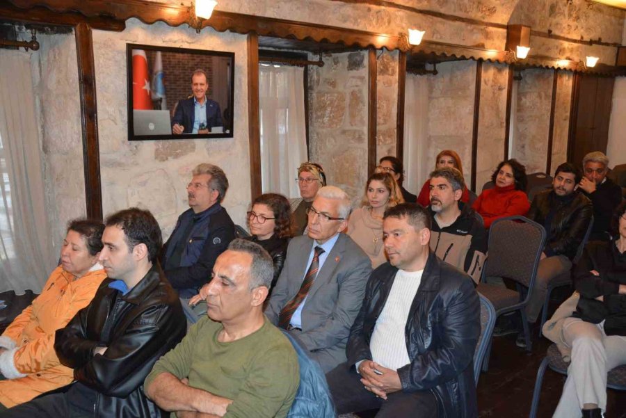 Tarsus’ta ’dünya Öykü Günü’ne Özel Program