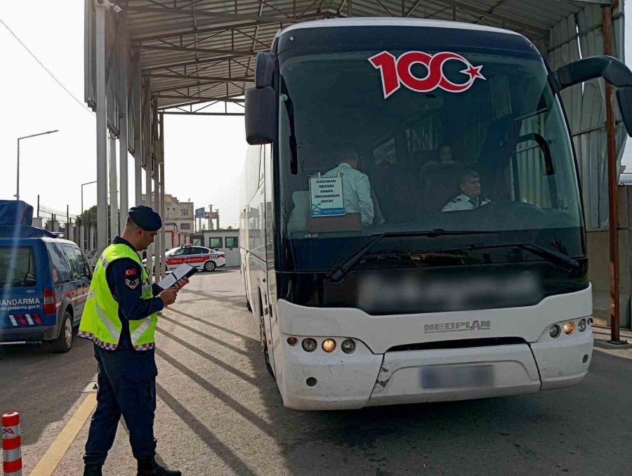 Mersin’de Kazalara Karşı Servis Ve Otobüslere Sıkı Denetim