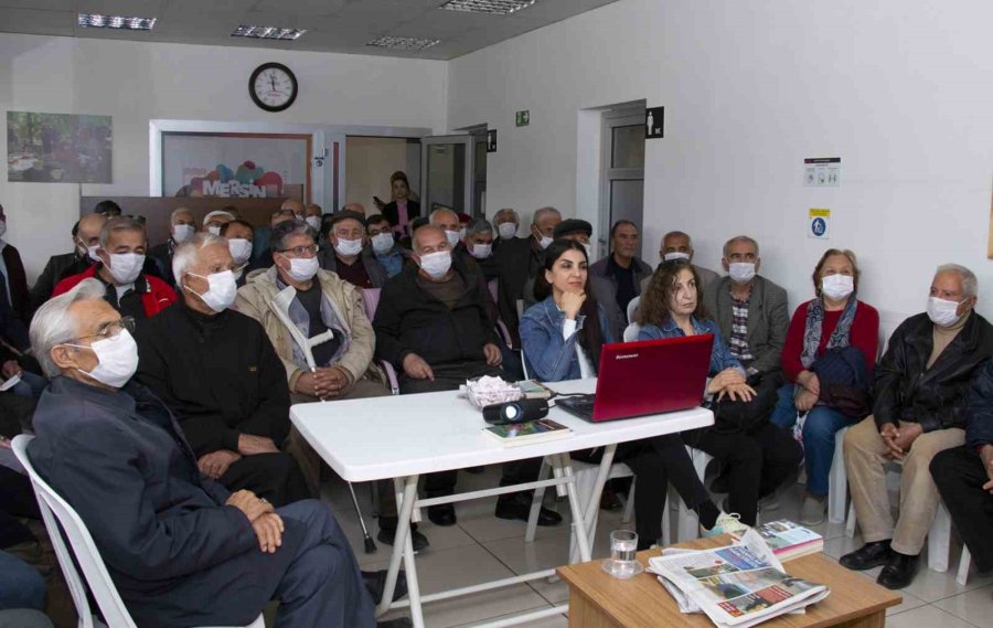 Emekli Evi Üyeleri, Beslenme Ve Yaşlılık Psikolojisine Yönelik Bilgilendirildi