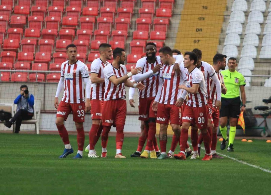 Trendyol Süper Lig: Hatayspor: 0 - Sivasspor: 1 (ilk Yarı)