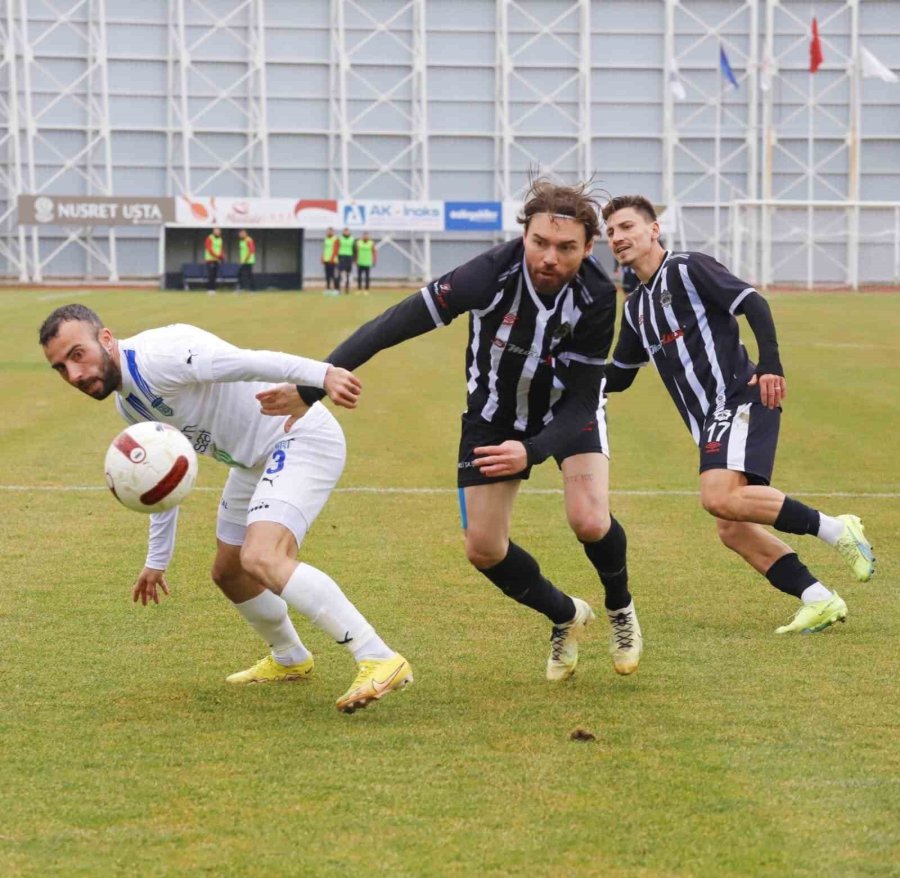 Tff 2. Lig: 68 Aksaray Belediyespor: 1 - Arnavutköy Belediyespor: 0