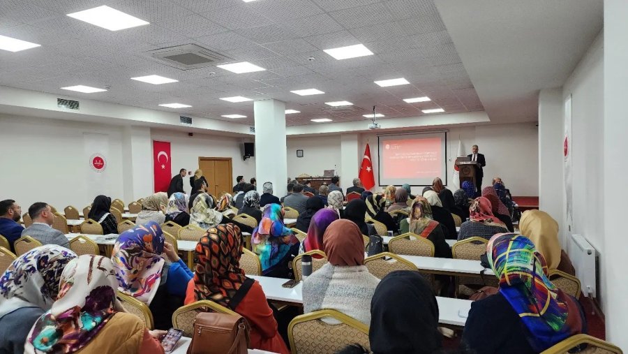 Eskişehir’de İşitme Engellilere Yönelik Dini Kavramlar Semineri Başladı