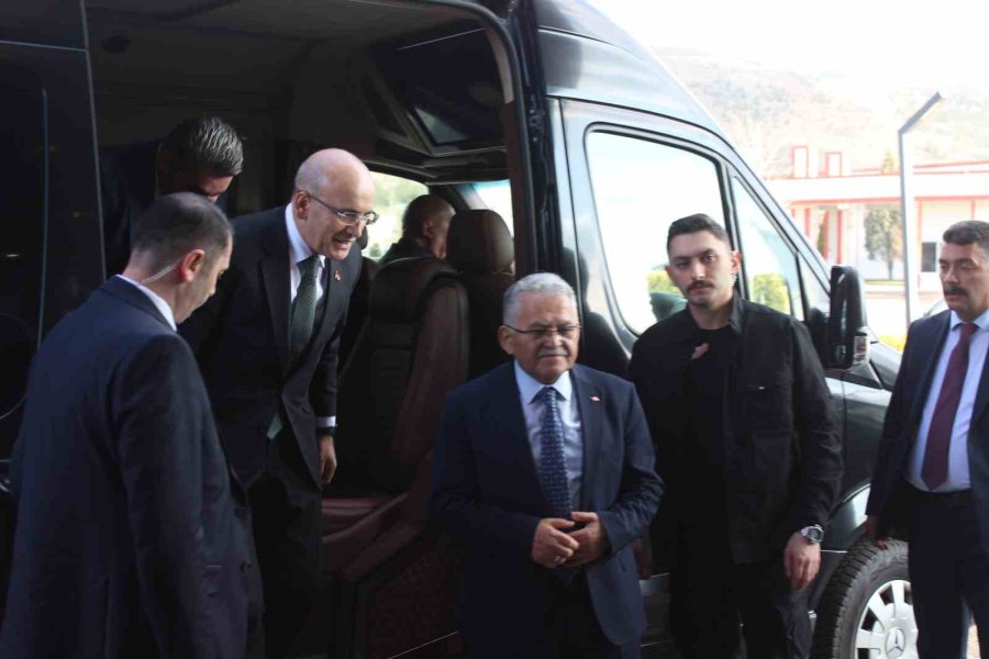 Bakan Şimşek, Kayseri Osb’de İstişare Toplantısına Katıldı