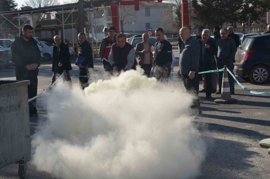 Niğde’de Tarım Ve Orman İl Müdürlüğü Personeline Yangın Eğitimi Verildi