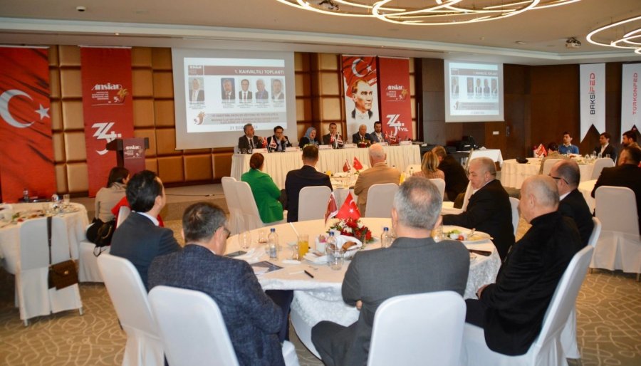 Mimar Emre Afacan, Antalya’nın İş Dünyasına Projelerini Anlattı