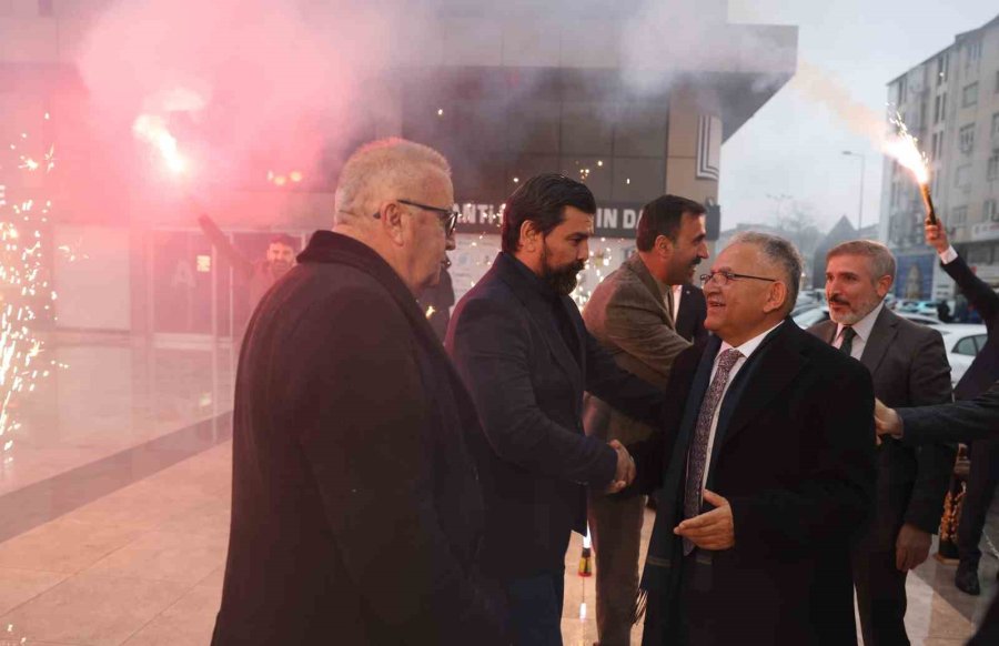 Başkan Büyükkılıç: "“kayseri, Büyükşehirler İçerisinde Yatırımlara En Çok Pay Ayıran Bir Numaralı Şehirdir"