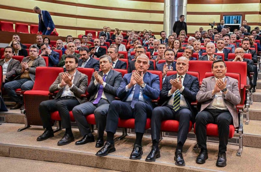 Bakan Ersoy: “mavi Bayrağımızı Kaybedersek Turizmi Kaybederiz”