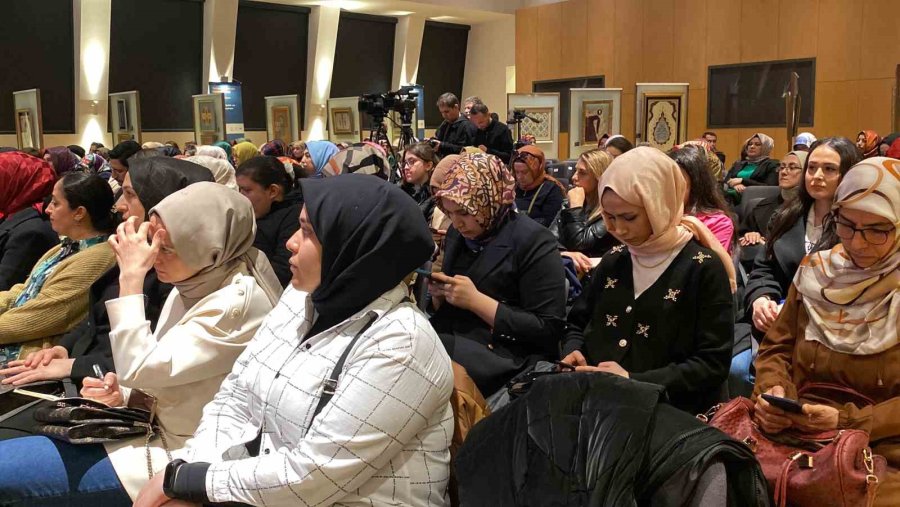 Aile Ve Sosyal Hizmetler Bakanı Göktaş: "teknolojik Değişikliklerin, Yeniliklerin Yakalanmasında Kadınların Rolü Büyük"