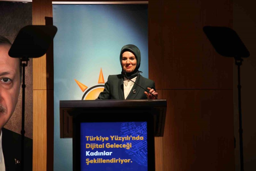 Aile Ve Sosyal Hizmetler Bakanı Göktaş: "teknolojik Değişikliklerin, Yeniliklerin Yakalanmasında Kadınların Rolü Büyük"