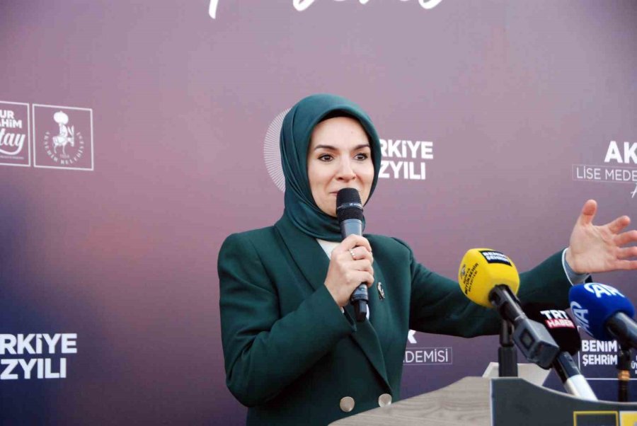 Bakan Göktaş: "gençlerin Geleceğe Hazırlanması Hepimizi İlgilendiren Çok Özel Bir Alan"