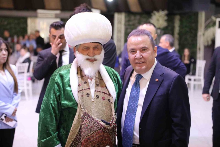 Başkan Böcek, Konyalılar İle Buluştu