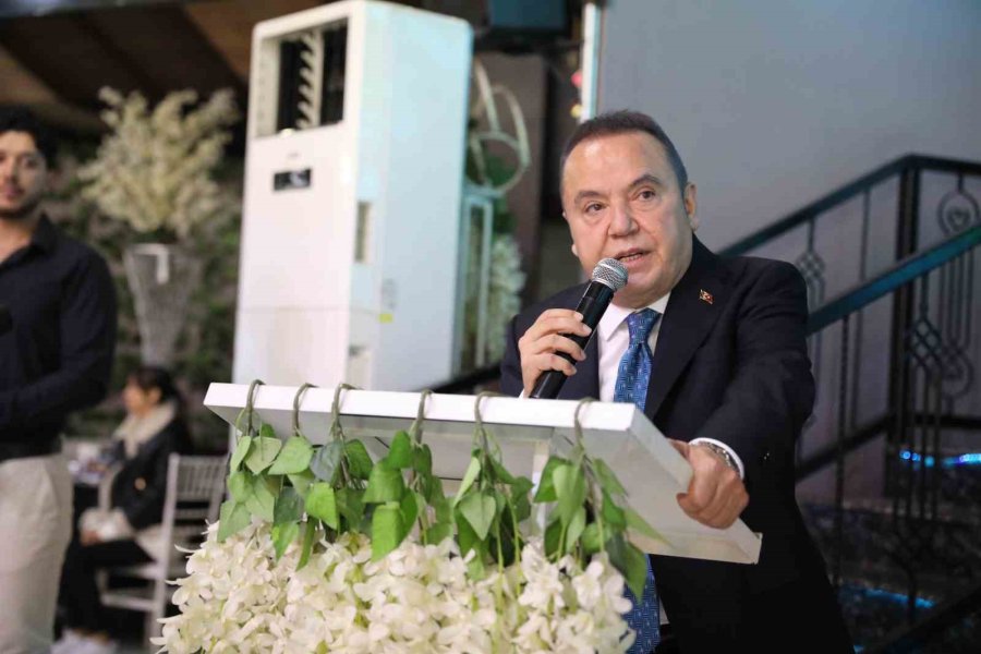 Başkan Böcek, Konyalılar İle Buluştu