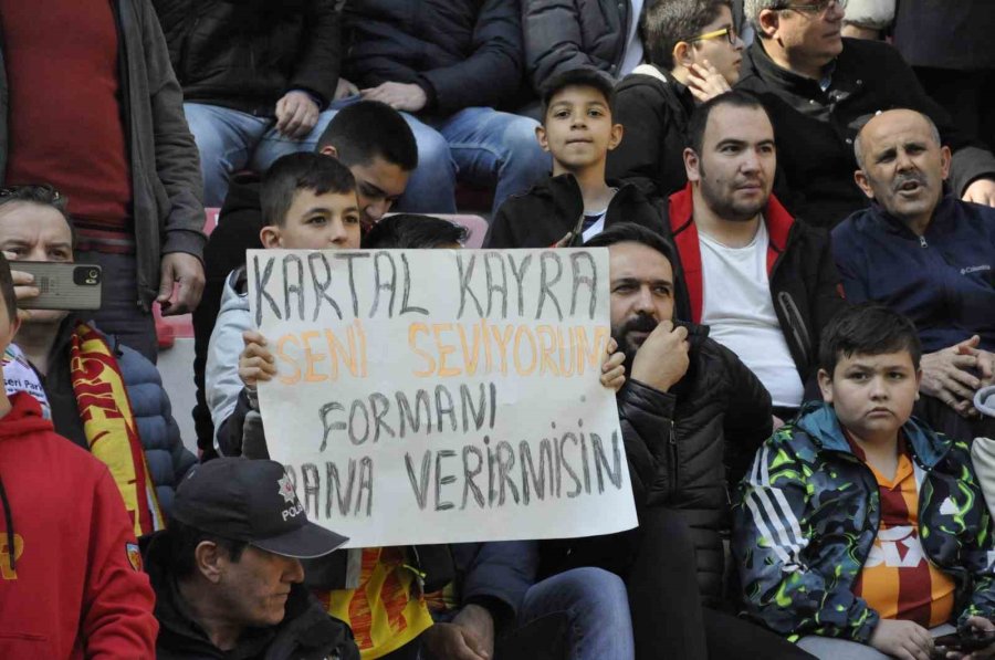 Trendyol Süper Lig: Kayserispor: 0 - Ankaragücü: 2 (ilk Yarı)