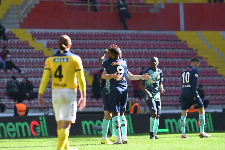 Trendyol Süper Lig: Kayserispor: 3 - Ankaragücü: 2 (maç Sonucu)