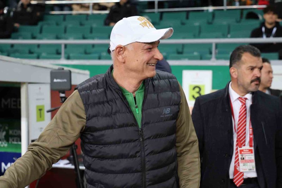 Trendyol Süper Lig: Konyaspor: 0 - Hatayspor: 0 (ilk Yarı)