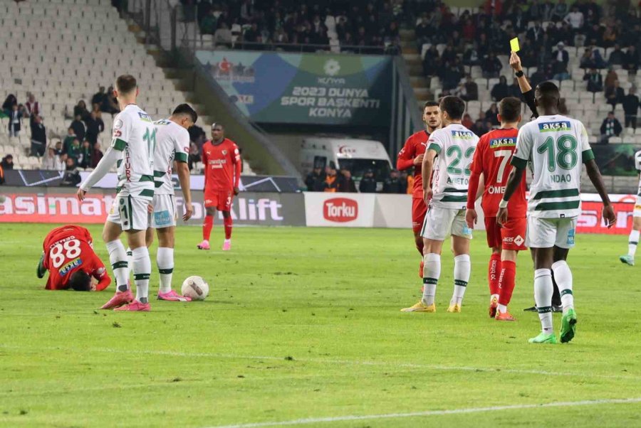 Trendyol Süper Lig: Konyaspor: 0 - Hatayspor: 0 (ilk Yarı)