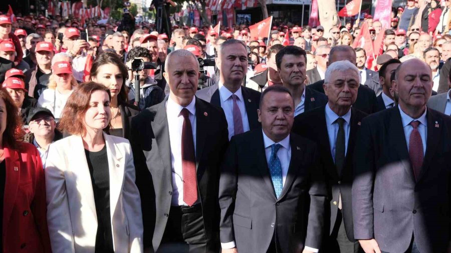 Chp Alanya Belediye Başkan Adayı Seçim Ofisini Besmele İle Açıp, Davetilerin Kandilini Kutladı