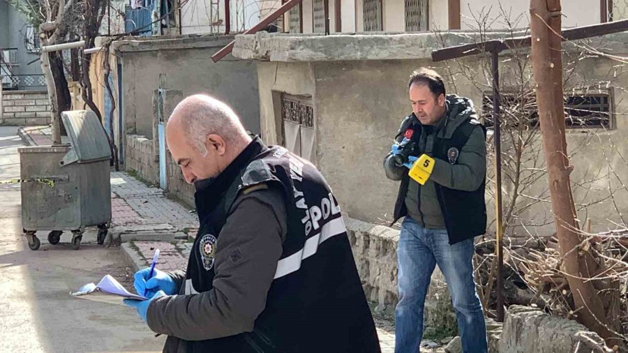 Karaman’da Hukuk Ve Danışmanlık Bürosuna Silahlı Saldırı