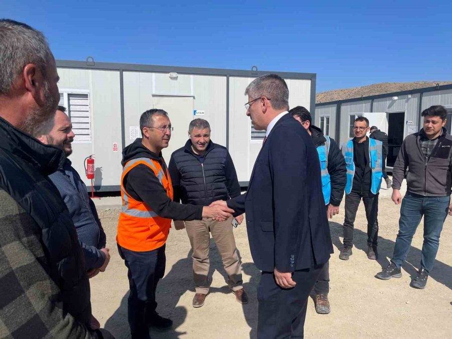 Çopuroğlu’ndan Hızlı Tren Şantiyesine Ziyaret