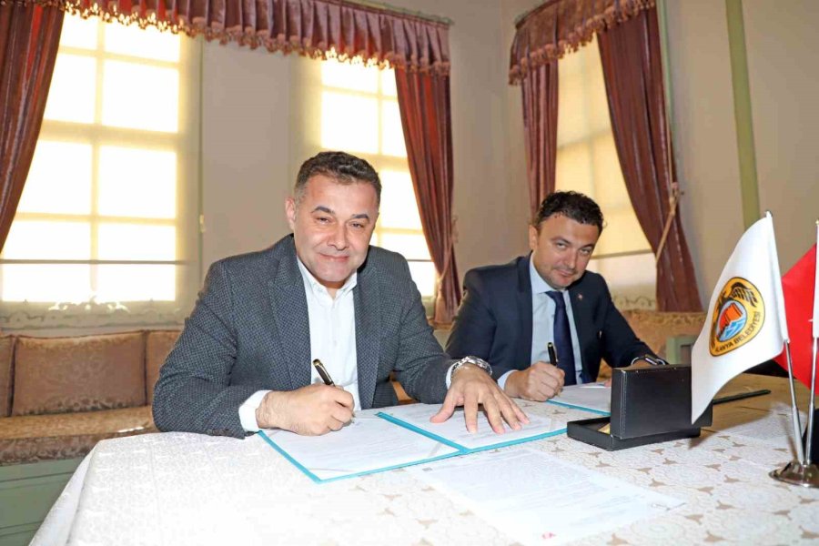 Başkan Yücel’den Tarihi Protokol