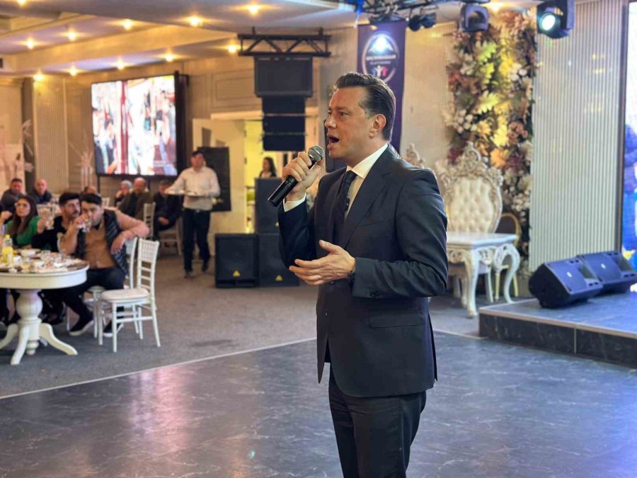 Bakan Göktaş, Eskişehir’de Büyük Emirdağlılar Buluşması’na Katıldı