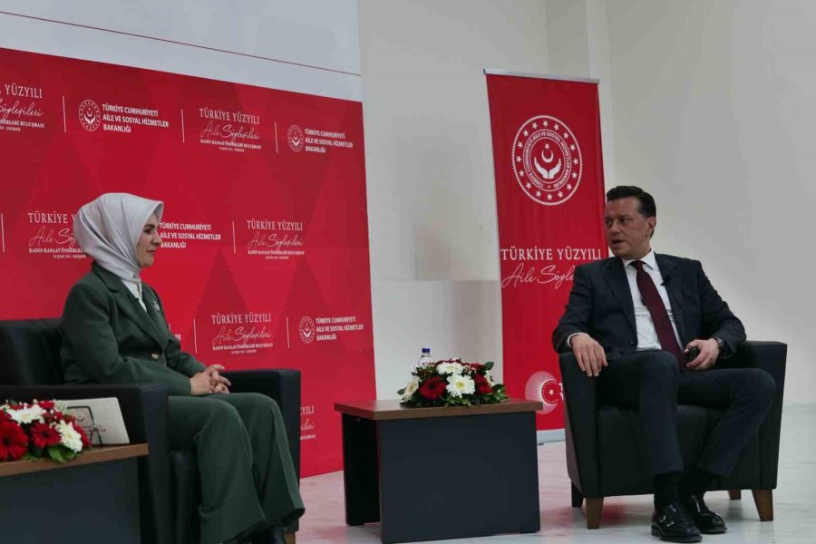 Nebi Hatipoğlu Eskişehirli Kadın Kanaat Önderleriyle Buluştu