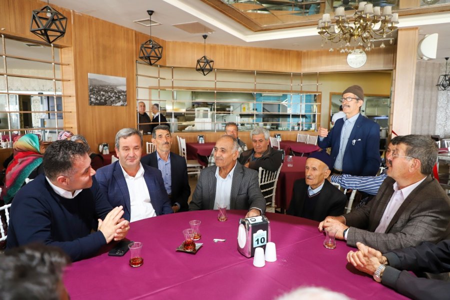 Alanya Belediyesi ‘yaşlılara Yönelik Kale Gezisi’ Düzenlendi