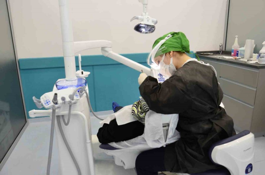 Kalbiniz Ve Beyniniz İçin Diş Sağlığına Dikkat