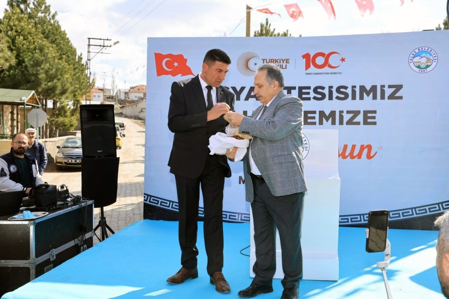 “hizmet Sınırı Olmayan Başkanımızla Gurur Duyuyoruz”