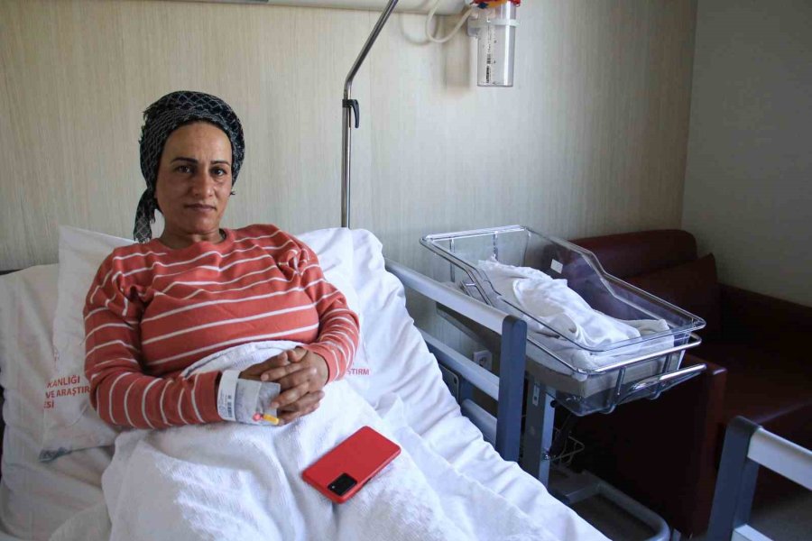 29 Şubat’ta Doğdular, 4 Yılda Bir Doğum Günü Kutlayacaklar