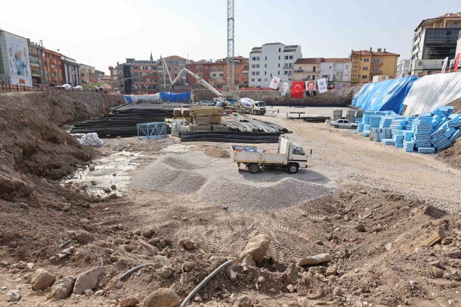 Bakan Özhaseki: "türkiye’nin Her Tarafında Kentsel Dönüşümü Destekliyorum"