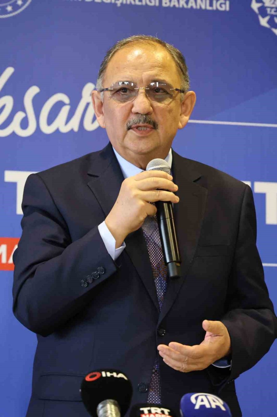 Bakan Özhaseki: “her An 6-7 Büyüklüğünde Veya Daha Yüksek Büyüklükte Deprem Üretebilecek Bölgeler Var"