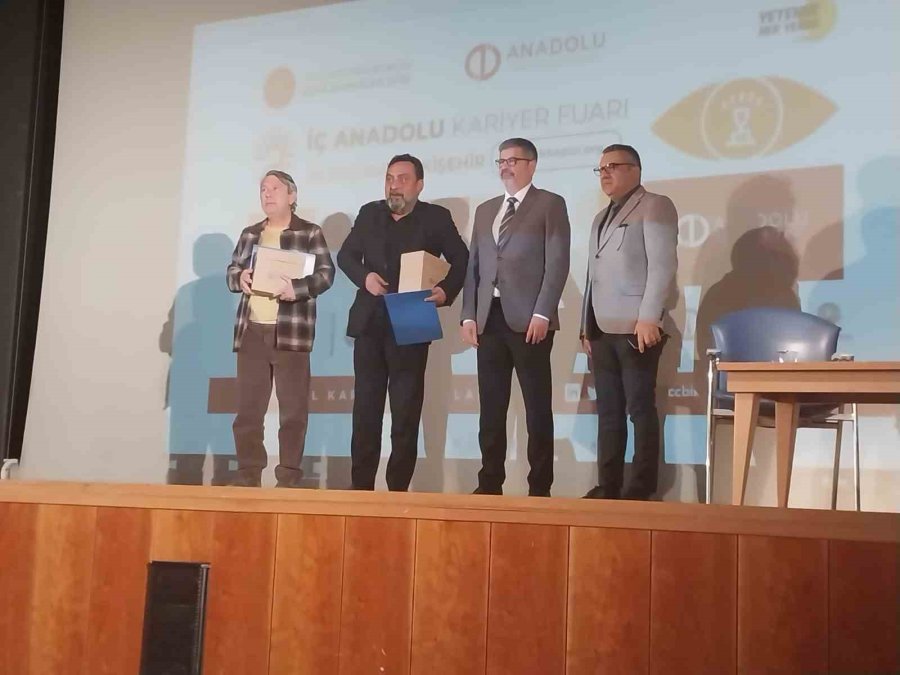 İkaf’24 Kapsamında “tarihi Film Yönetmenliği Ve Senaristliği Üzerine Söyleşi” Etkinliği Gerçekleştirildi